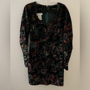 Vintage Jay Jacobs Long Sleeve Velour Dress Excellent Preowned Condition Size 5